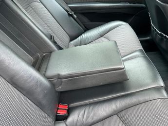 Mercedes-Benz E Class 2.6 E240 Avantgarde 4dr