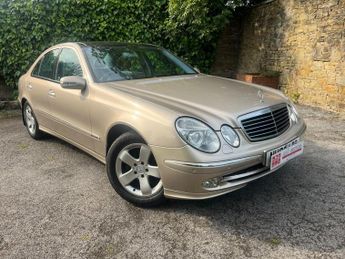 Mercedes-Benz E Class 2.6 E240 Avantgarde 4dr