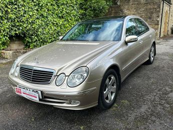 Mercedes-Benz E Class 2.6 E240 Avantgarde 4dr
