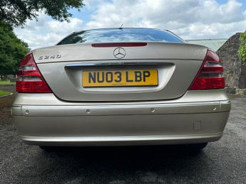Mercedes-Benz E Class 2.6 E240 Avantgarde 4dr