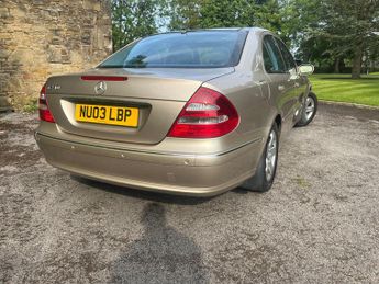 Mercedes-Benz E Class 2.6 E240 Avantgarde 4dr