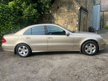 Mercedes-Benz E Class 2.6 E240 Avantgarde 4dr