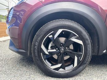 Nissan Juke 1.6 N-Connecta Auto Euro 6 5dr