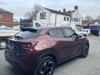 Nissan Juke 1.6 N-Connecta Auto Euro 6 5dr