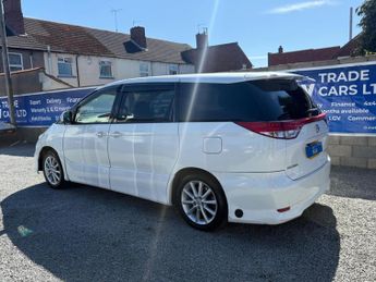 Toyota Estima Aeras G 