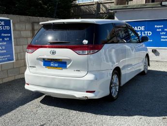 Toyota Estima Aeras G 