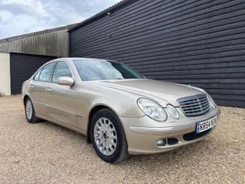 Mercedes E Class 2.6 E240 Elegance 4dr