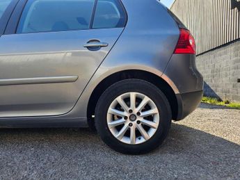 Volkswagen Golf 1.9 TDI Match DSG 5dr