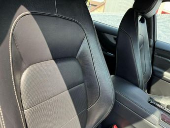 Jaguar F-PACE 2.0 D180 R-Sport Auto AWD Euro 6 (s/s) 5dr