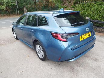 Toyota Corolla 1.8 VVT-h Icon Tech Touring Sports CVT Euro 6 (s/s) 5dr
