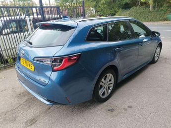 Toyota Corolla 1.8 VVT-h Icon Tech Touring Sports CVT Euro 6 (s/s) 5dr