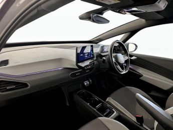 Volkswagen ID.3 Pure Performance 45kWh Style Auto 5dr