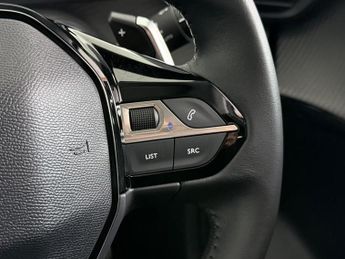 Peugeot 208 1.2 PureTech Allure Premium + EAT Euro 6 (s/s) 5dr