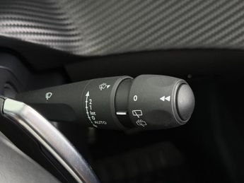 Peugeot 208 1.2 PureTech Allure Premium + EAT Euro 6 (s/s) 5dr