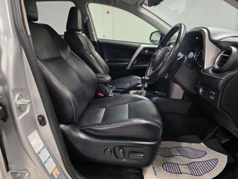 Toyota RAV4 2.0 V-Matic Excel CVT 4WD Euro 6 (s/s) 5dr