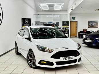 Ford Focus 2.0T EcoBoost ST-3 Euro 6 (s/s) 5dr