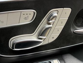Mercedes-Benz EQV EQV 300e 90kWh Sport (Premium) Auto 5dr