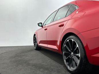 Skoda Superb 2.0 TDI SportLine Plus DSG Euro 6 (s/s) 5dr