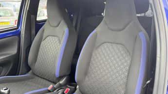 Toyota Aygo X 1.0 VVT-i Edge Euro 6 (s/s) 5dr
