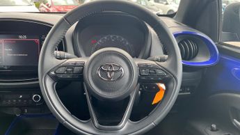 Toyota Aygo X 1.0 VVT-i Edge Euro 6 (s/s) 5dr