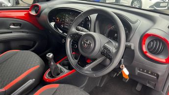 Toyota Aygo X 1.0 VVT-i Edge Euro 6 (s/s) 5dr