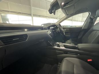 Audi E-Tron TECHNIK 55 QUATTRO