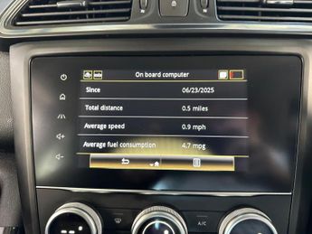 Renault Kadjar 1.5 Blue dCi Iconic Euro 6 (s/s) 5dr