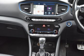 Hyundai IONIQ 1.6 h-GDi Premium SE DCT Euro 6 (s/s) 5dr
