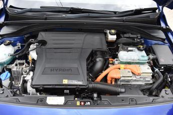 Hyundai IONIQ 1.6 h-GDi Premium SE DCT Euro 6 (s/s) 5dr