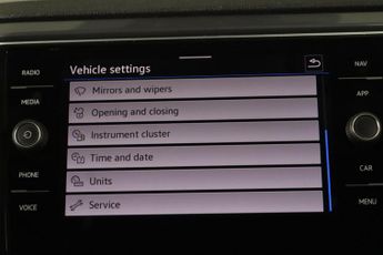 Volkswagen T-Roc 1.5 TSI EVO SEL DSG Euro 6 (s/s) 5dr