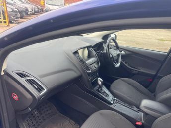 Ford Focus 1.6 Titanium Powershift Euro 6 5dr