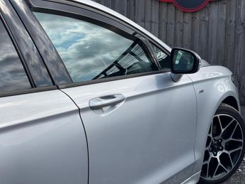 Ford Mondeo 2.0 TDCi ST-Line Edition Powershift Euro 6 (s/s) 5dr