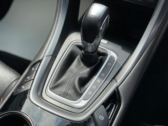 Ford Mondeo 2.0 TDCi ST-Line Edition Powershift Euro 6 (s/s) 5dr