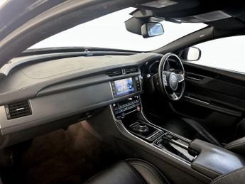 Jaguar XF 2.0d R-Sport Auto Euro 6 (s/s) 4dr