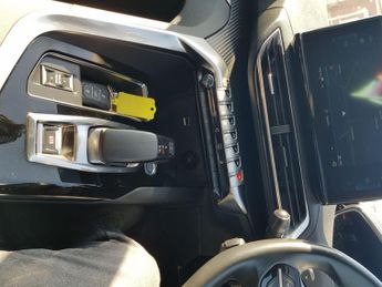 Peugeot 3008 1.6 13.2kWh Allure e-EAT Euro 6 (s/s) 5dr