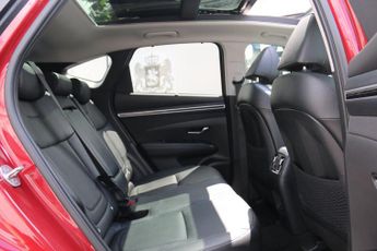 Hyundai TUCSON 1.6 T-GDi MHEV Ultimate SUV 5dr Petrol Hybrid DCT 4WD Euro 6 (s/