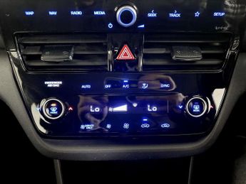 Hyundai IONIQ 1.6 h-GDi Premium DCT Euro 6 (s/s) 5dr