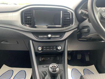 Volvo XC60 2.4 D4 R-Design Lux Nav Geartronic AWD Euro 5 5dr
