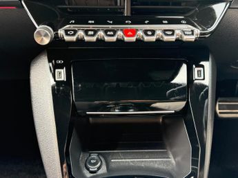 Peugeot E-208 50kWh GT Auto 5dr
