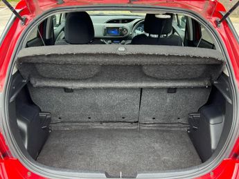 Toyota Yaris 1.5 VVT-h Sport E-CVT Euro 6 5dr