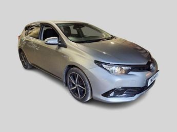 Toyota Auris 1.8 VVT-h Design CVT Euro 6 (s/s) 5dr