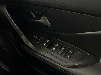Peugeot 308 SW 1.2 PureTech Allure Premium EAT Euro 6 (s/s) 5dr