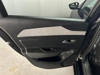 Peugeot 308 SW 1.2 PureTech Allure Premium EAT Euro 6 (s/s) 5dr