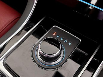 Jaguar XE 2.0i GPF R-Sport Auto Euro 6 (s/s) 4dr