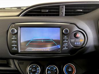 Toyota Yaris 1.5 VVT-i Design Euro 6 5dr