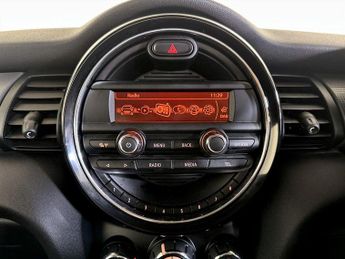 MINI Hatch 1.5 Cooper Euro 6 (s/s) 3dr