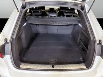 Audi A4 Avant 2.0 TFSI 35 Black Edition Euro 6 (s/s) 5dr