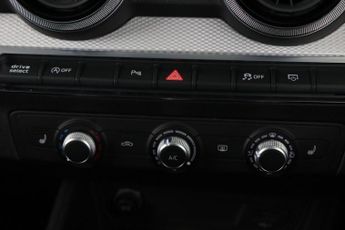 Audi Q2 2.0 TDI 30 Sport Euro 6 (s/s) 5dr