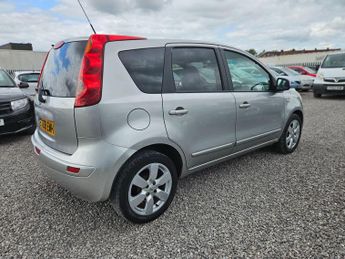 Nissan Note 1.6 16V Tekna Auto Euro 4 5dr