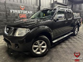 Nissan Navara 2.5 dCi Tekna Auto 4WD Euro 4 4dr